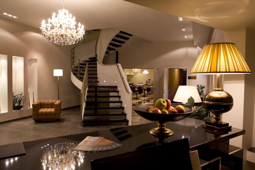 Ross Hotel Stuttgart Luaran gambar